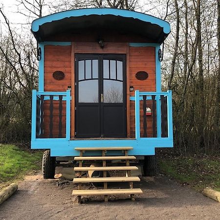 Le Domaine Des Droles De Dames Guest House Buding Екстериор снимка